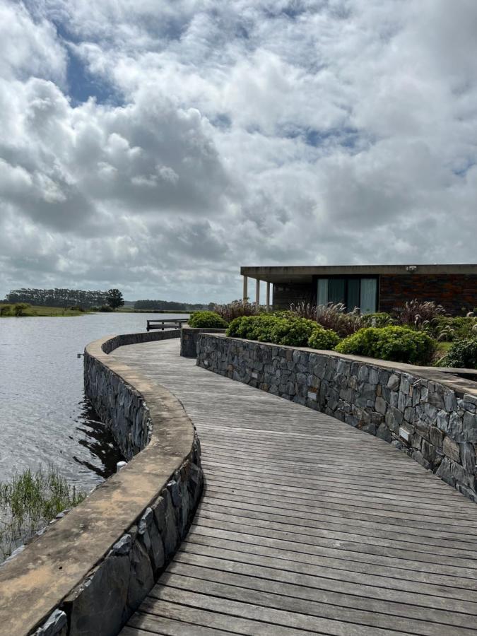 Lomas De San Vicente Hotel Boutique Balneario Buenos Aires Exteriör bild